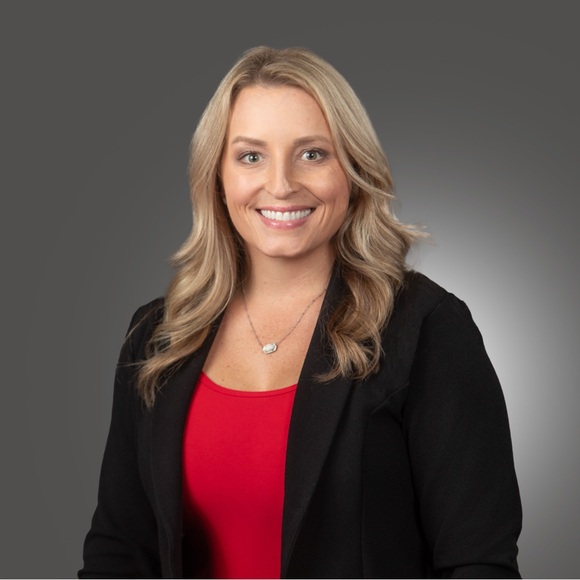 Meet your Posher, Amy - Picture 1 of 1